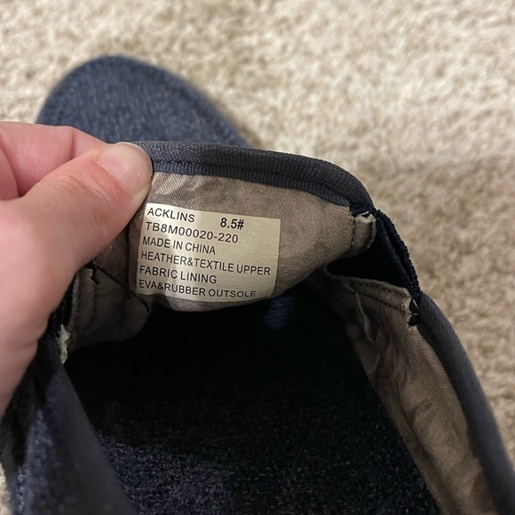 Tommy Bahama Relaxology Acklins Shoes - Picture 5 of 7